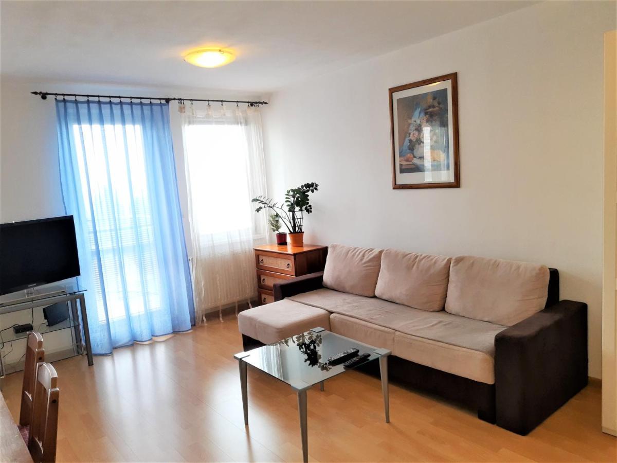 Na Zlotych Lanach - Apartament Z Parkingiem Бельско-Бяла Экстерьер фото